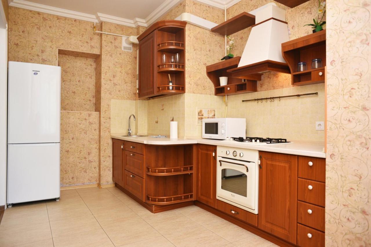Premium Rent In Centre -
