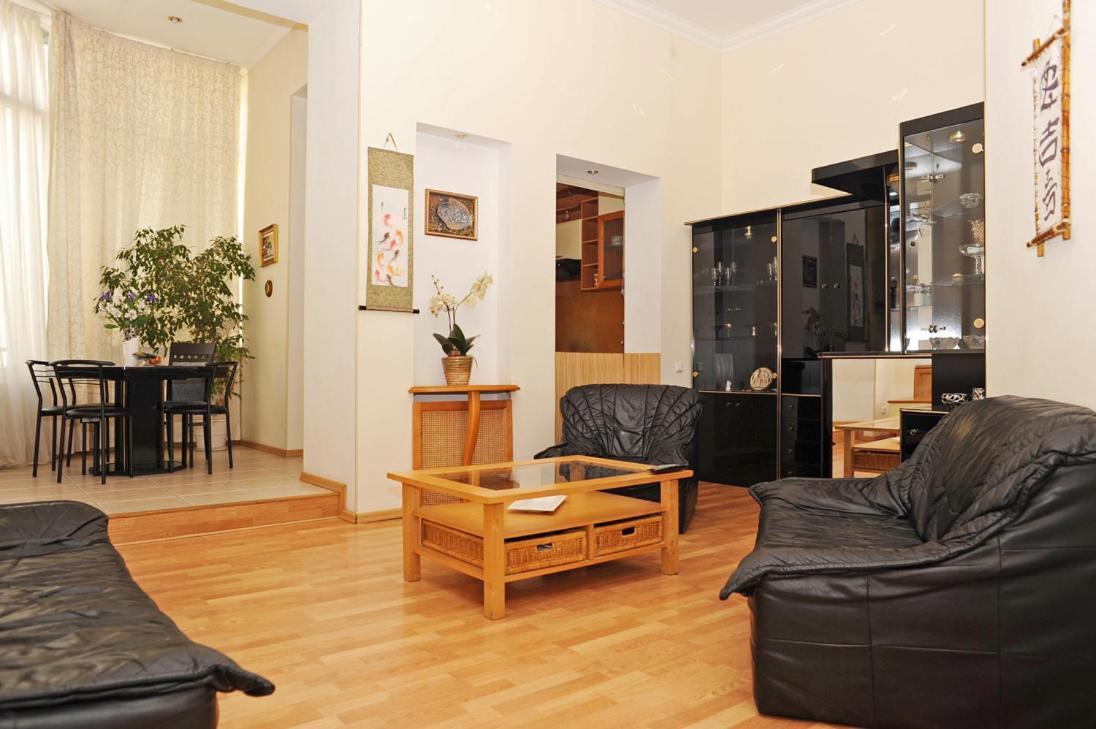 Apartment Premium Rent In Centre - *