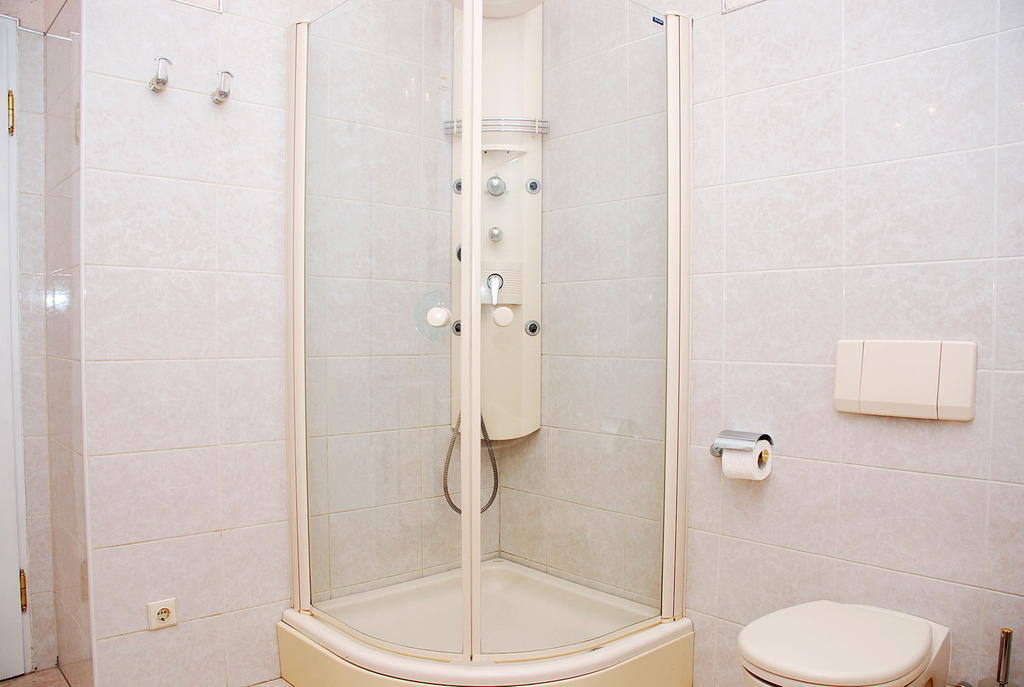 Premium Rent In Centre -